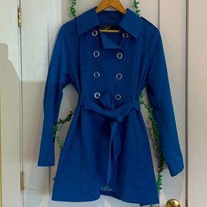 NEW trench coat GUESS